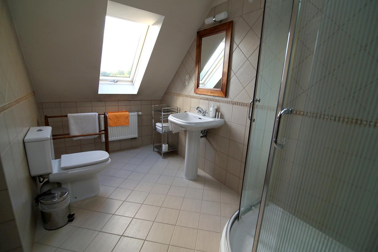 Dwor Bieland Bed & Breakfast แอลบลอง ภายนอก รูปภาพ