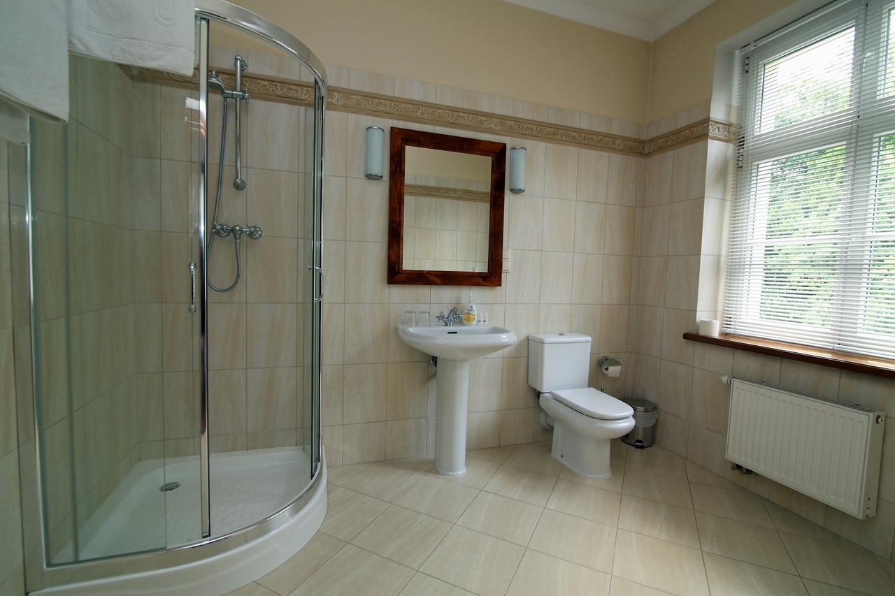Dwor Bieland Bed & Breakfast แอลบลอง ภายนอก รูปภาพ