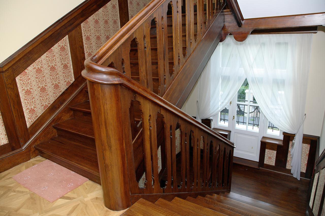 Dwor Bieland Bed & Breakfast แอลบลอง ภายนอก รูปภาพ
